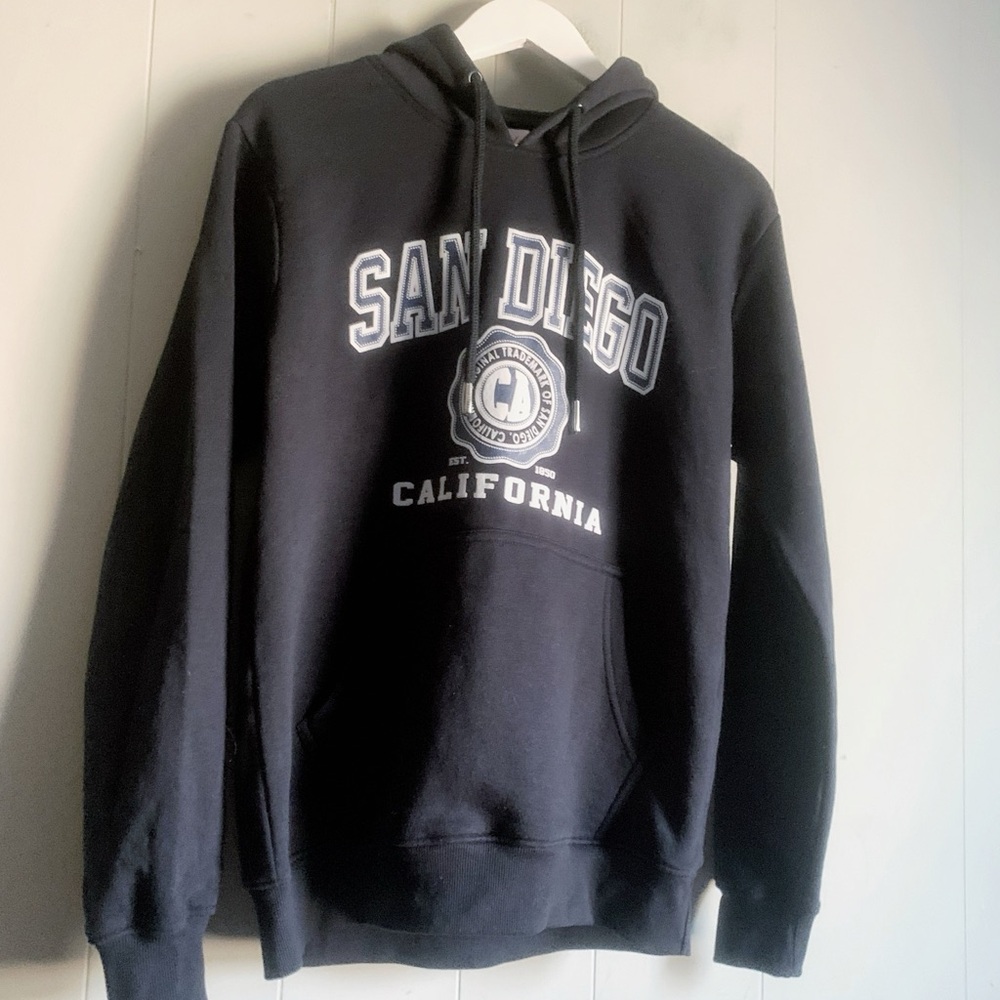 Mo & G San Diego CA City Heavyweight Graphic Hoodie M